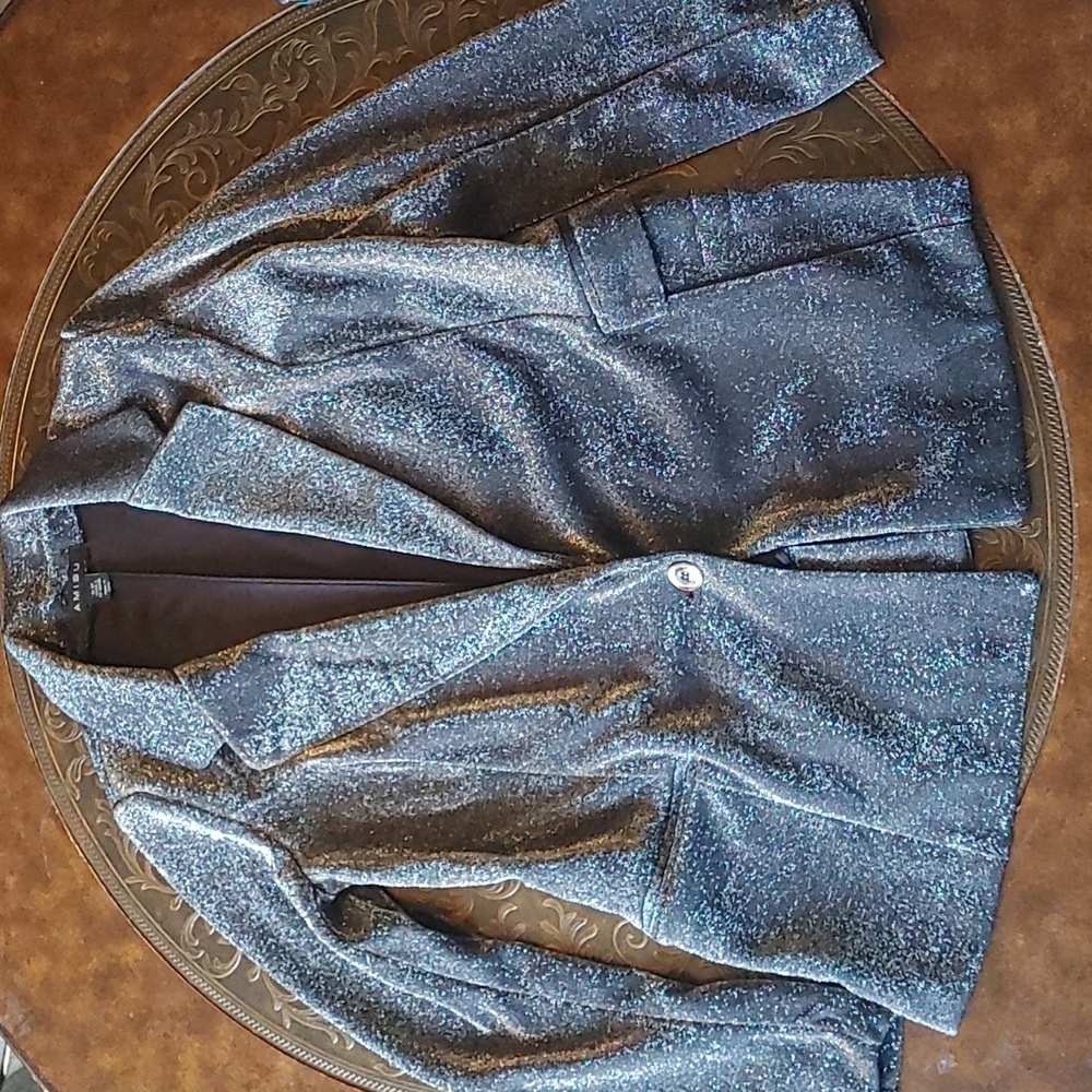 $12 Add On Amisu Blazer Sz 4